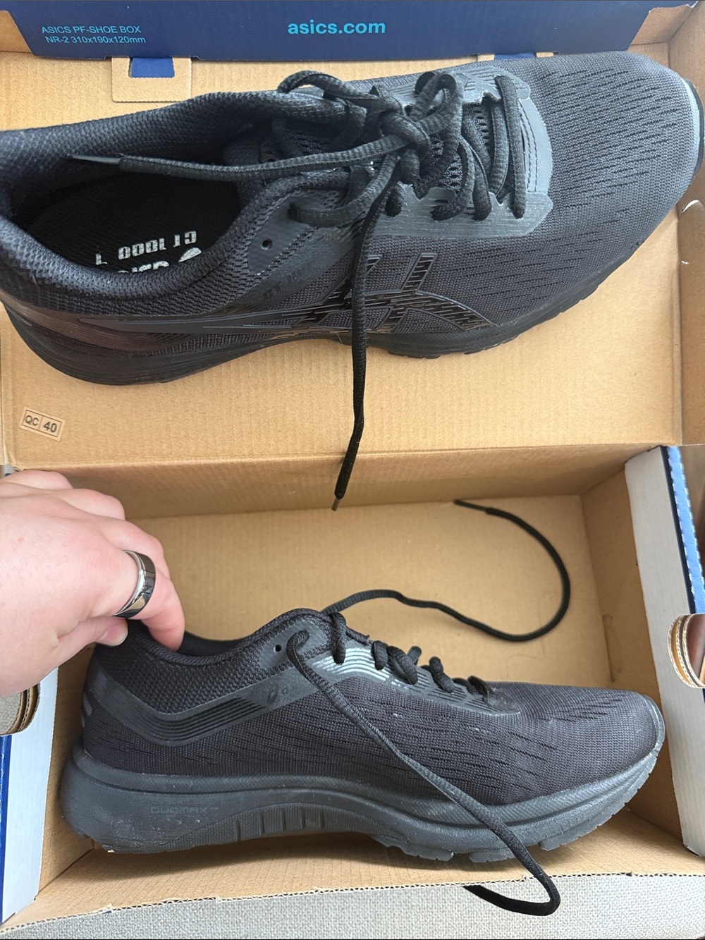 ASICS  Black GT-1000 7 Shoe Box with Branding - Picture 6 of 6